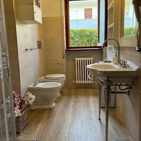 Apartamento Gelso Tirrenia